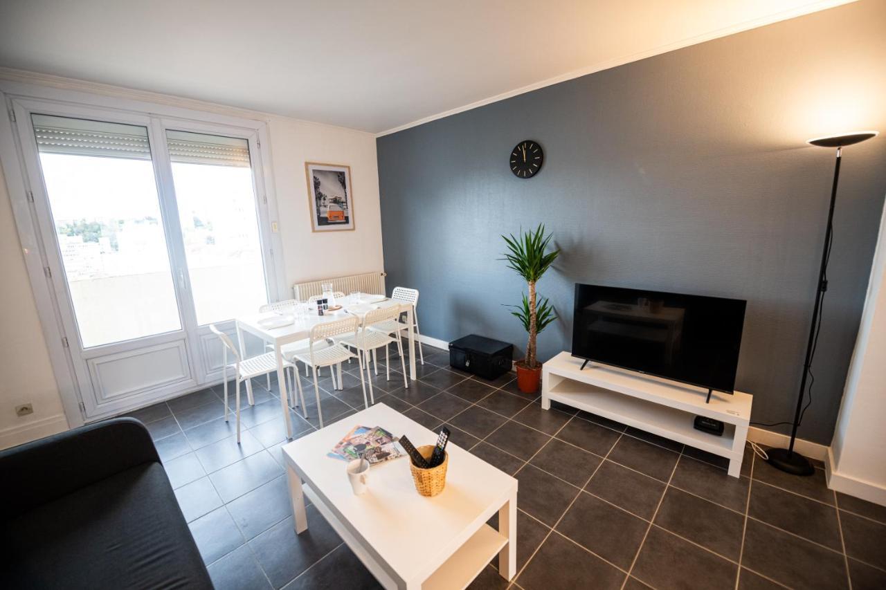 Robespierre - Tout Equipe & Calme - Tv Et Wifi Saint-Etienne  Exteriér fotografie
